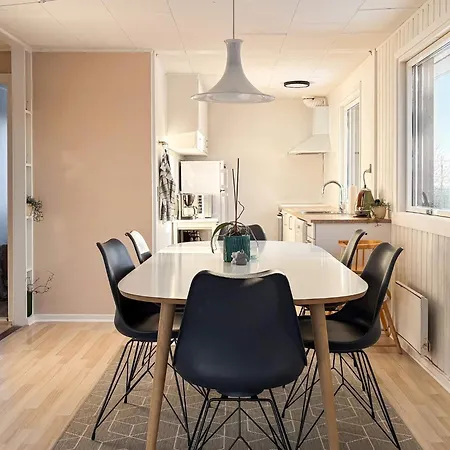 Prázdninový dům 5 Person In *